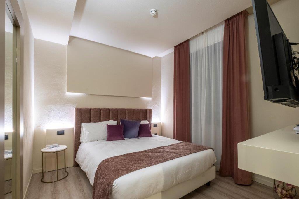 Hotel Le Palme (Adults Only) Dormelletto Ngoại thất bức ảnh