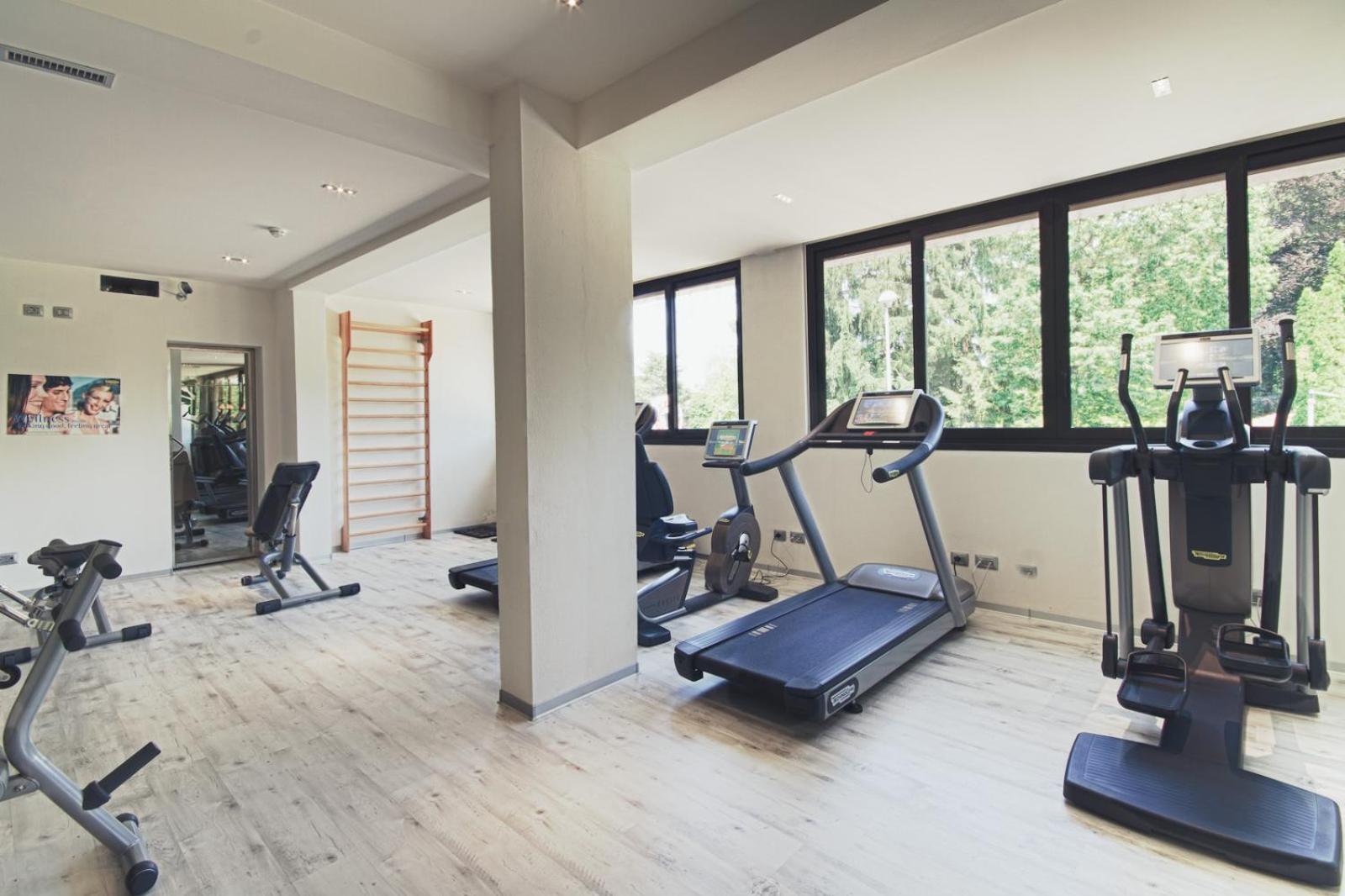 Hotel Le Palme (Adults Only) Dormelletto Ngoại thất bức ảnh