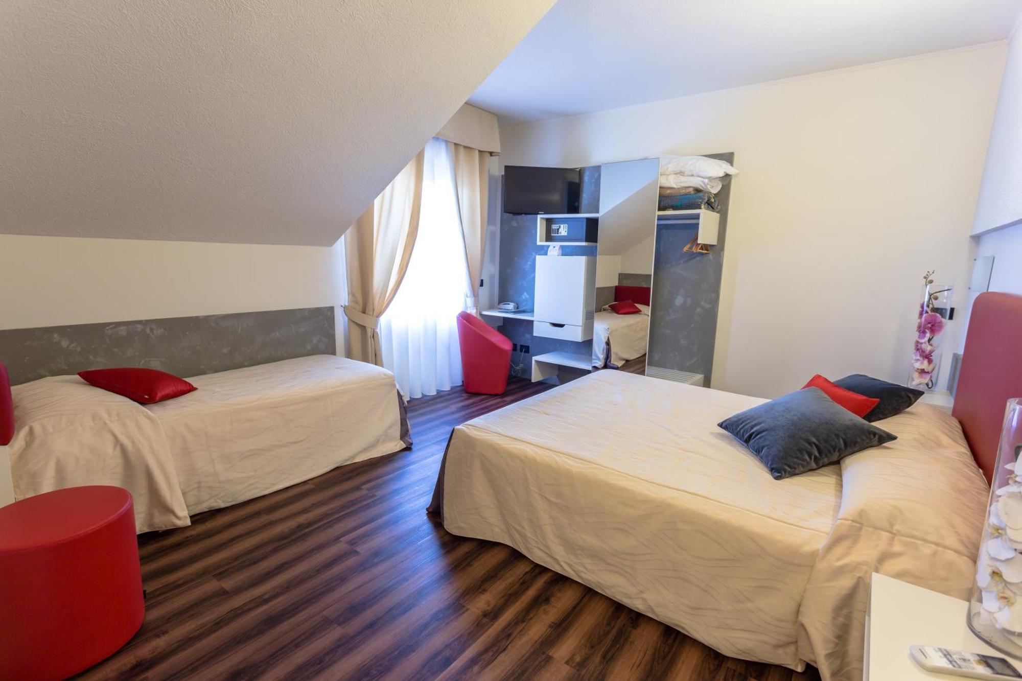 Hotel Le Palme (Adults Only) Dormelletto Ngoại thất bức ảnh