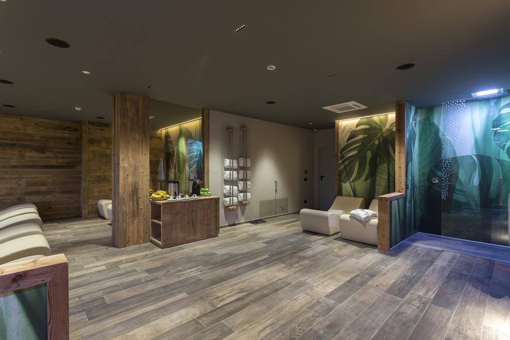 Hotel Le Palme (Adults Only) Dormelletto Ngoại thất bức ảnh