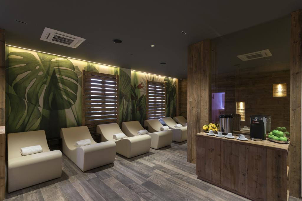 Hotel Le Palme (Adults Only) Dormelletto Ngoại thất bức ảnh